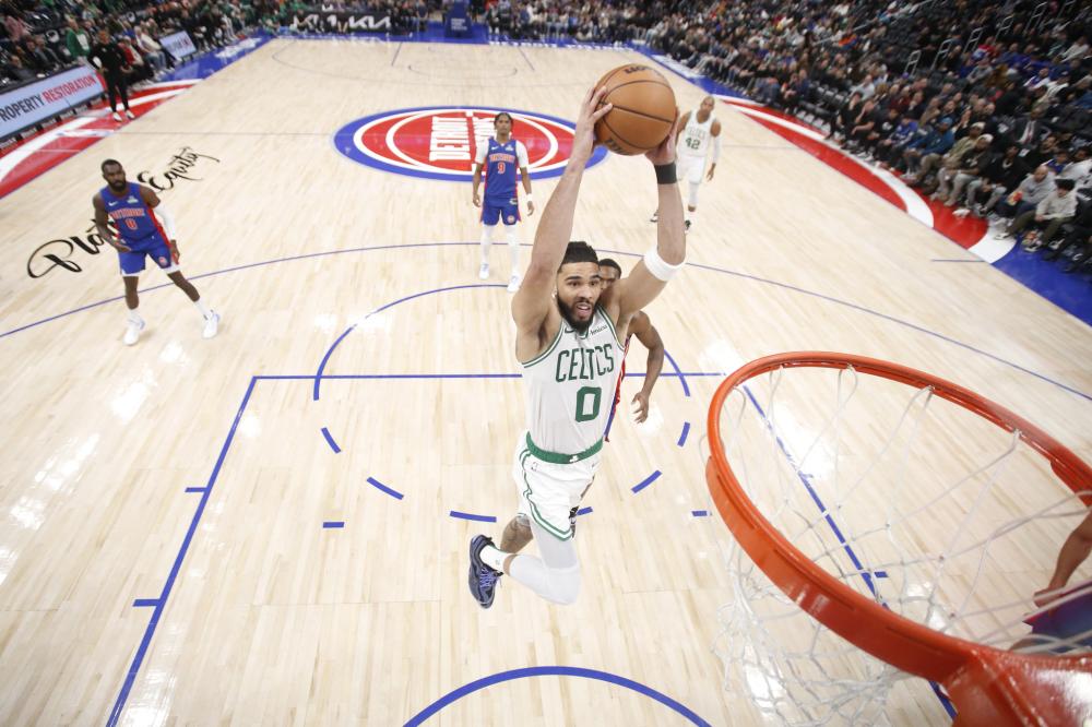 也要稳占舆 也要稳占舆